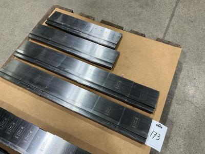 Overview picture of LVD 3244TC Press brake die (30x)